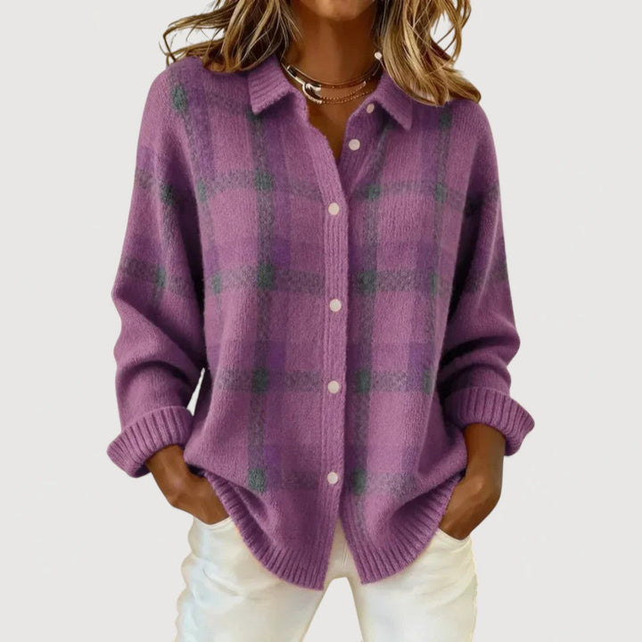Julia – Cozy Knit Shirt for Cold-Weather Comfort